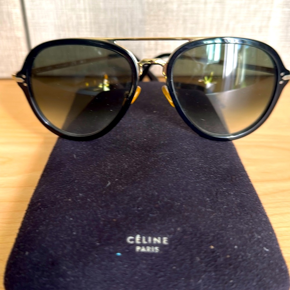 Authentic Celine aviator sunglasses black w/ gold